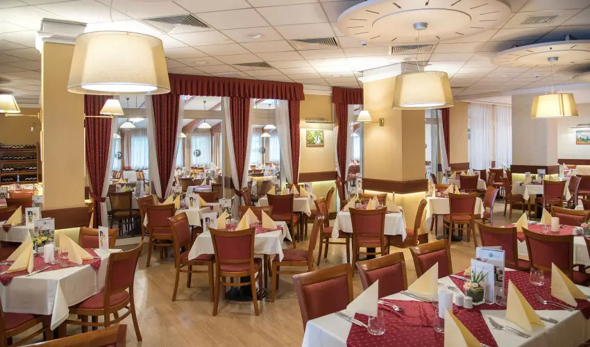 Palace Hotel  Hvz - Hsvt 