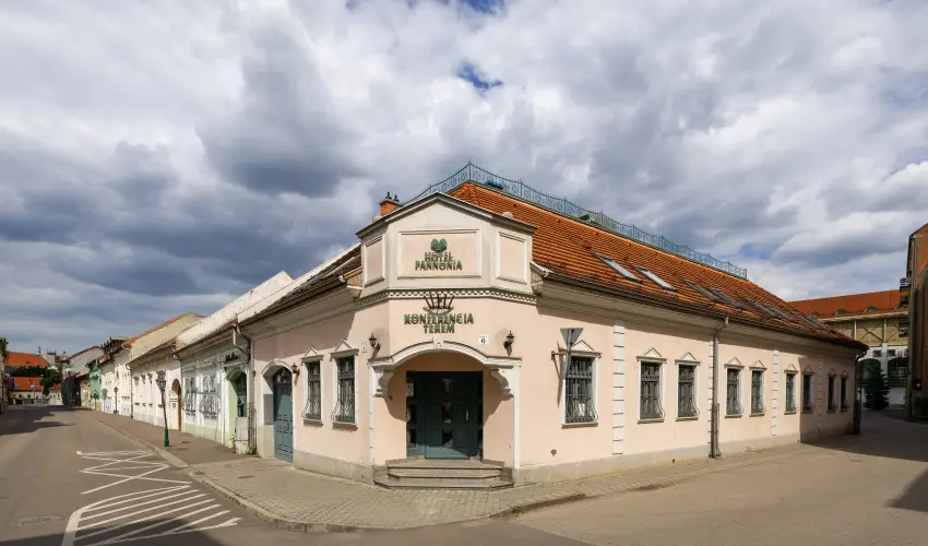 Hotel Pannonia Miskolc - H�sv�t