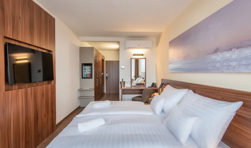 Hunguest Hotel Panor�ma H�v�z - H�sv�ti pihen�s H�v�zen, a Hunguest Panor�m�ban (min. 3 �j)