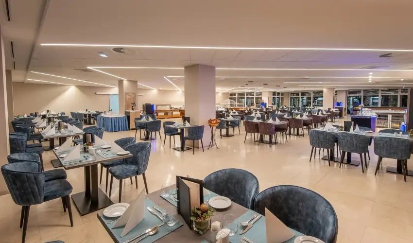 Hunguest Hotel Panor�ma H�v�z - H�sv�ti pihen�s H�v�zen, a Hunguest Panor�m�ban (min. 3 �j)