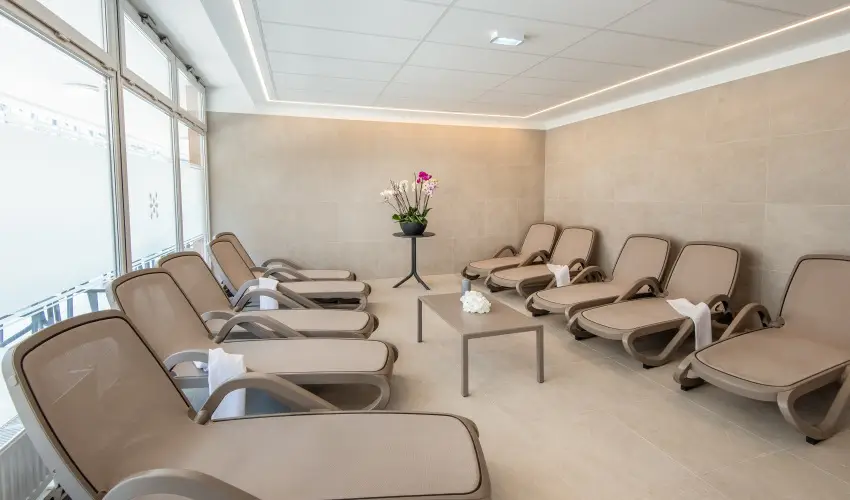 Hunguest Hotel Panor�ma H�v�z - H�sv�ti pihen�s H�v�zen, a Hunguest Panor�m�ban (min. 3 �j)