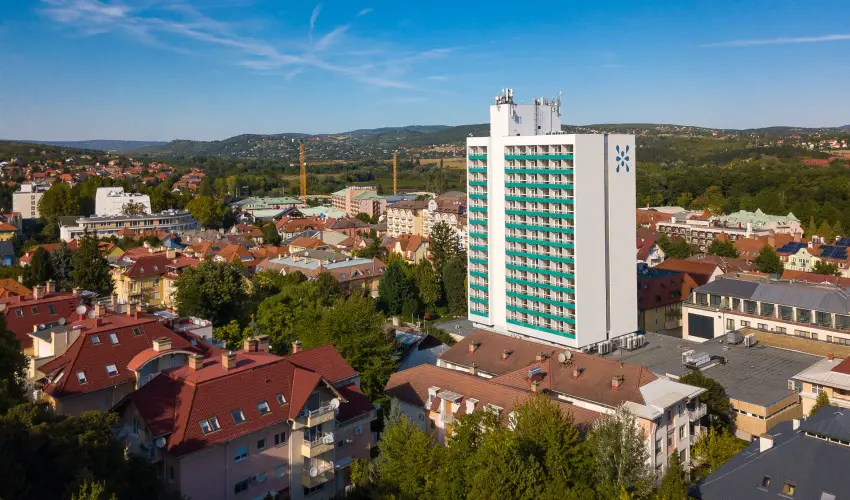 Hunguest Hotel Panor�ma H�v�z - H�sv�ti pihen�s H�v�zen, a Hunguest Panor�m�ban (min. 3 �j)