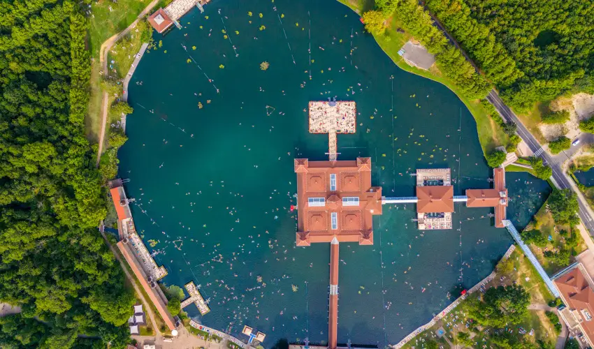 Hunguest Hotel Panor�ma H�v�z - H�sv�ti pihen�s H�v�zen, a Hunguest Panor�m�ban (min. 3 �j)