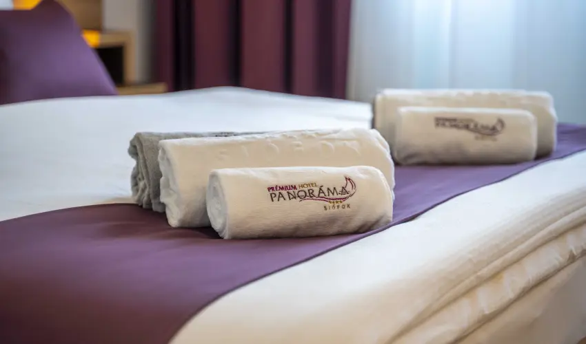 Pr�mium Hotel Panor�ma Si�fok - H�sv�ti NYULats�g! (min. 2 �j)