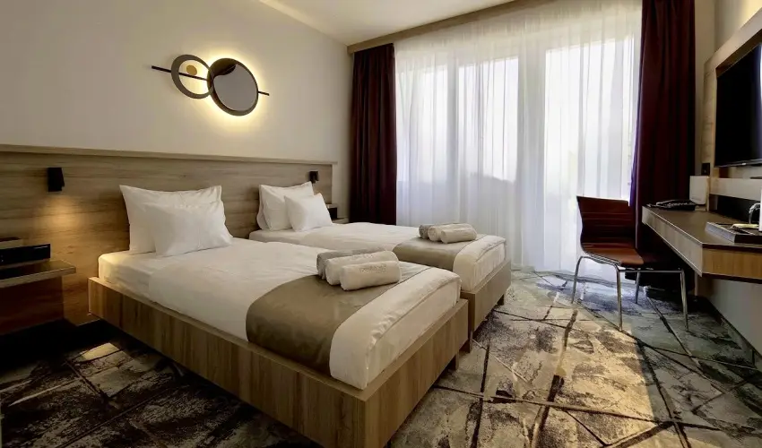 Pr�mium Hotel Panor�ma Si�fok - H�sv�ti NYULats�g! (min. 2 �j)