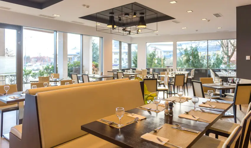 Park Inn by Radisson Srvr Resort & Spa Srvr - Hsvt (min. 3 j)