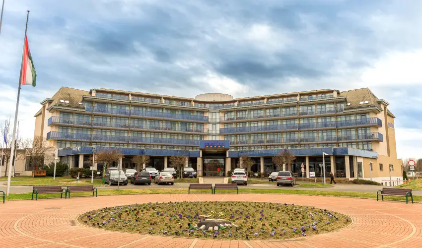 Park Inn by Radisson Srvr Resort & Spa Srvr - Hsvt (min. 3 j)