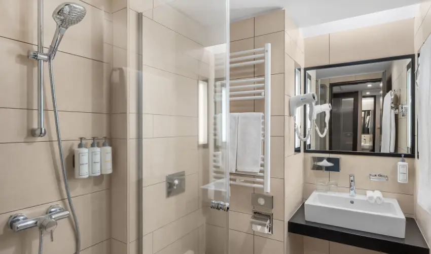 Park Inn by Radisson S�rv�r Resort & Spa S�rv�r - Locsol�s helyett laz�t�s