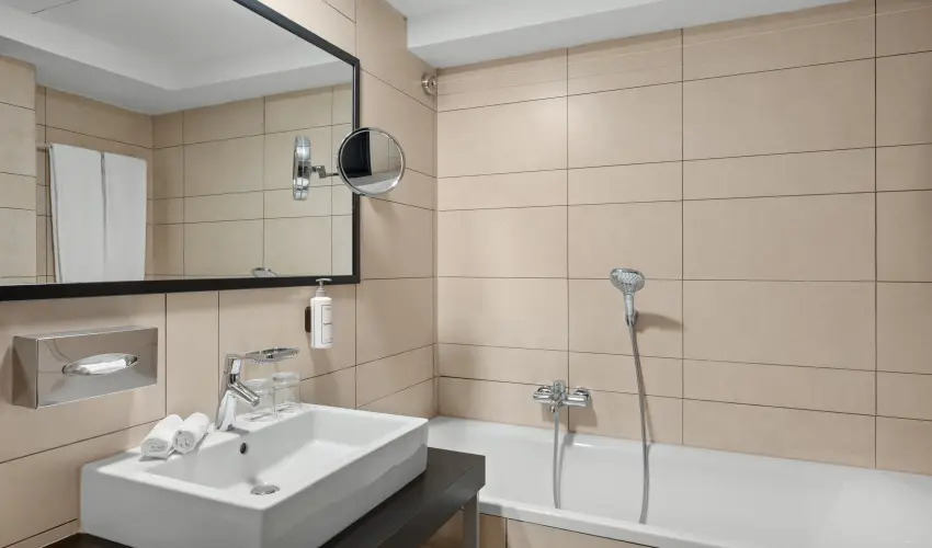 Park Inn by Radisson S�rv�r Resort & Spa S�rv�r - Locsol�s helyett laz�t�s