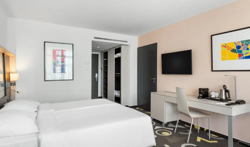 Park Inn by Radisson S�rv�r Resort & Spa S�rv�r - Locsol�s helyett laz�t�s