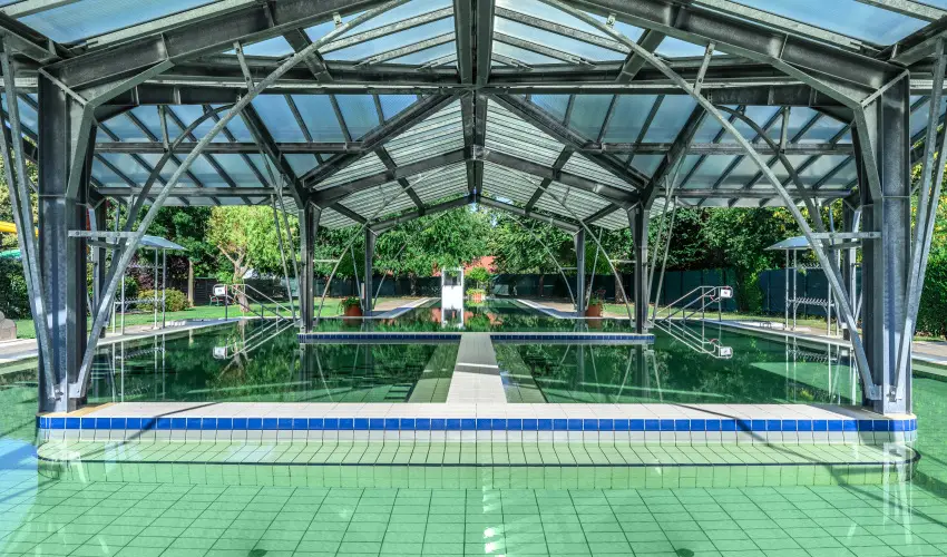 Park Inn by Radisson S�rv�r Resort & Spa S�rv�r - Locsol�s helyett laz�t�s