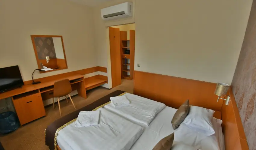 Hotel Platán Székesfehérvár Székesfehérvár - Húsvét