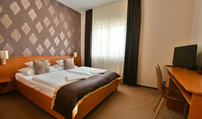 Hotel Platán Székesfehérvár Székesfehérvár - Húsvét