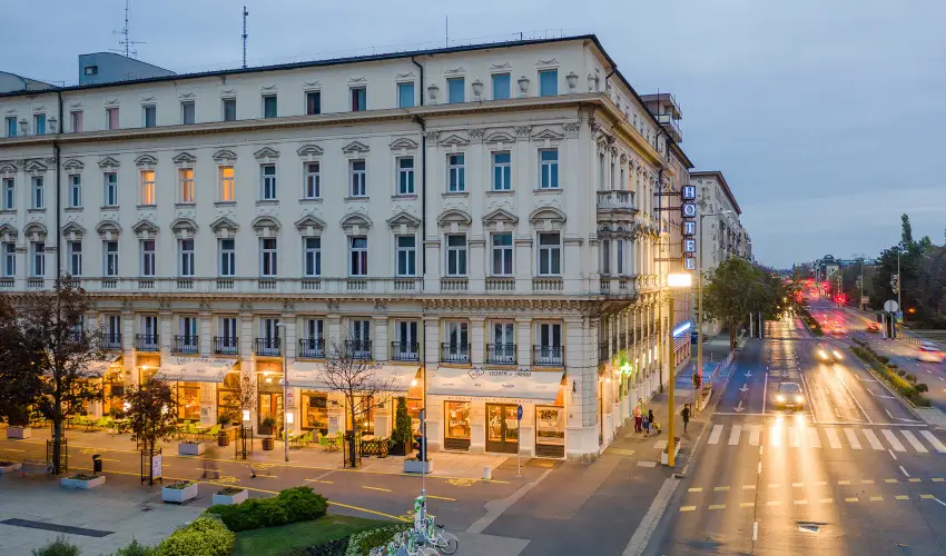 Danubius Hotel Rába Győr - Húsvét 