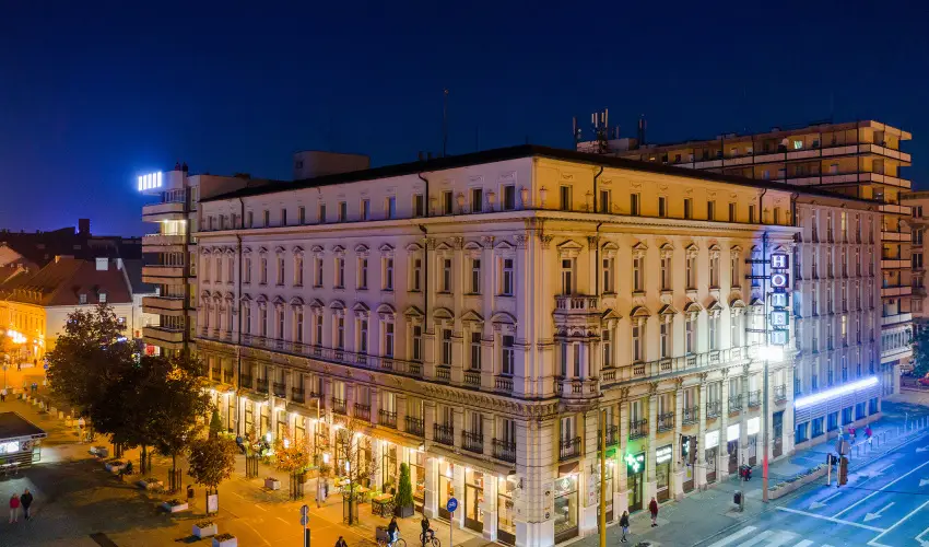 Danubius Hotel Rába Győr - Húsvét - teljes előrefizetéssel