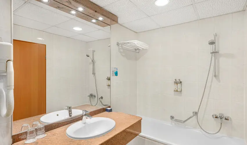 Danubius Hotel Rába Győr - Húsvét - teljes előrefizetéssel