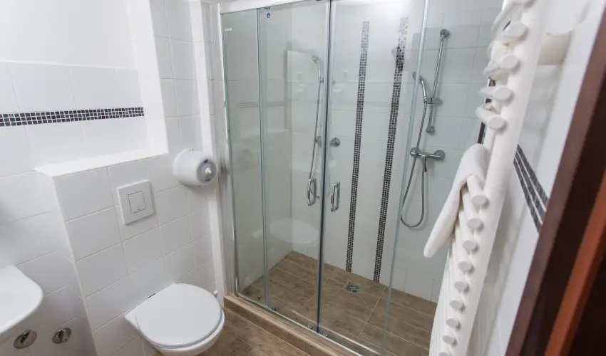 Rvsz Hotel, tterem & Rosa Spa Gyr - Hsvt 