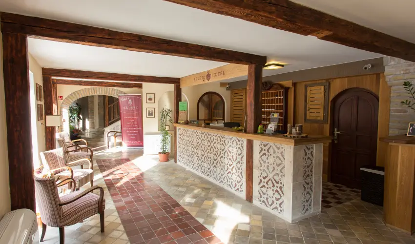 Rvsz Hotel, tterem & Rosa Spa Gyr - Hsvt 