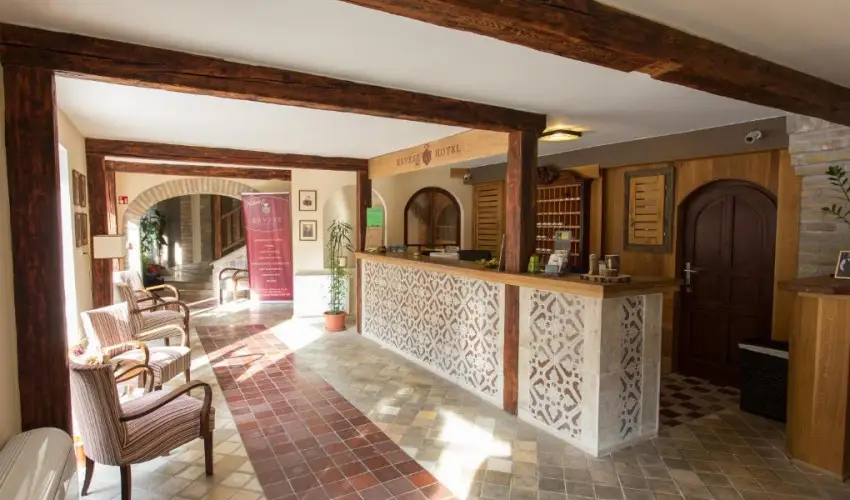 Rvsz Hotel, tterem & Rosa Spa Gyr - Hsvt 