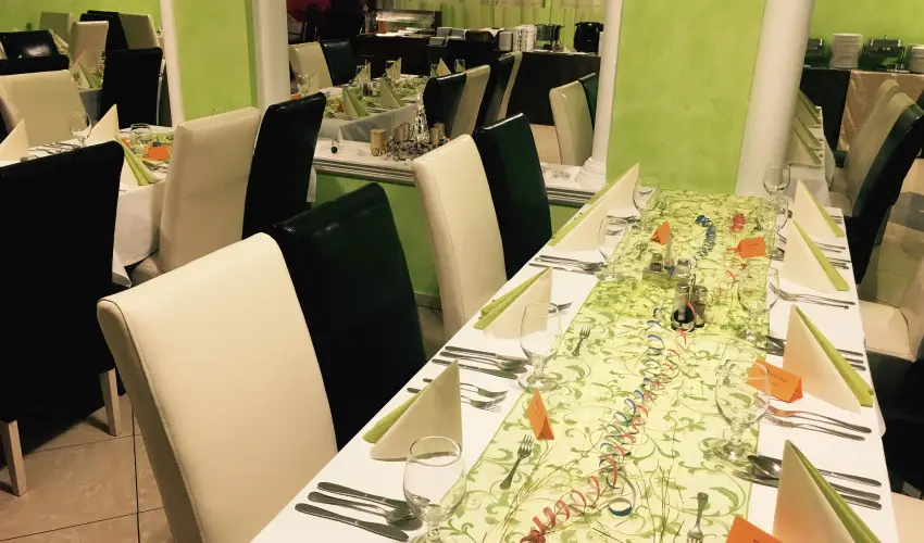 Hotel Rudolf Hajd�szoboszl� - H�sv�t - teljes el�refizet�ssel