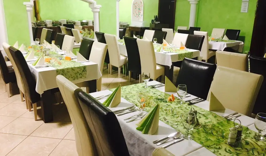 Hotel Rudolf Hajd�szoboszl� - H�sv�t - teljes el�refizet�ssel