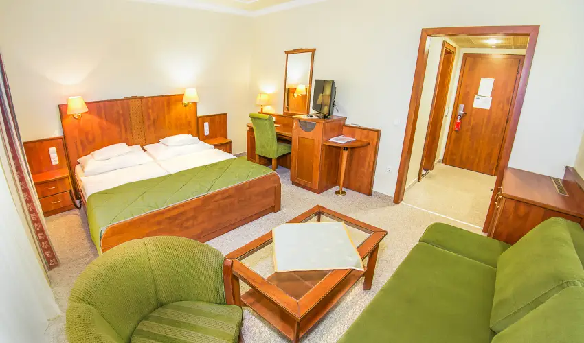 Silver Hotel Hajdszoboszl - Hsvt (min. 3 j)