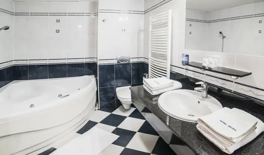 Silver Hotel Hajdszoboszl - Hsvt (min. 3 j)