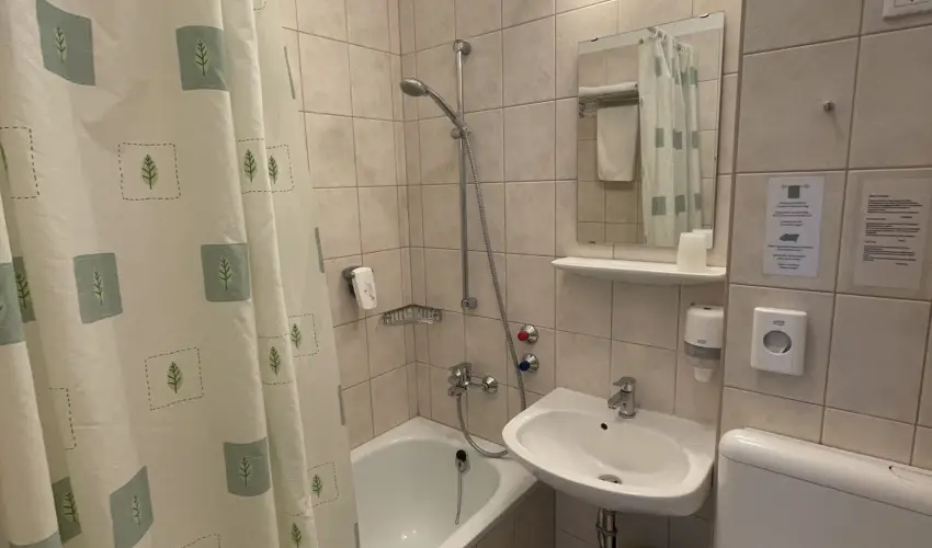 Hotel Sz�palma Porva-Sz�palmapuszta - H�sv�t (min. 3 �j)