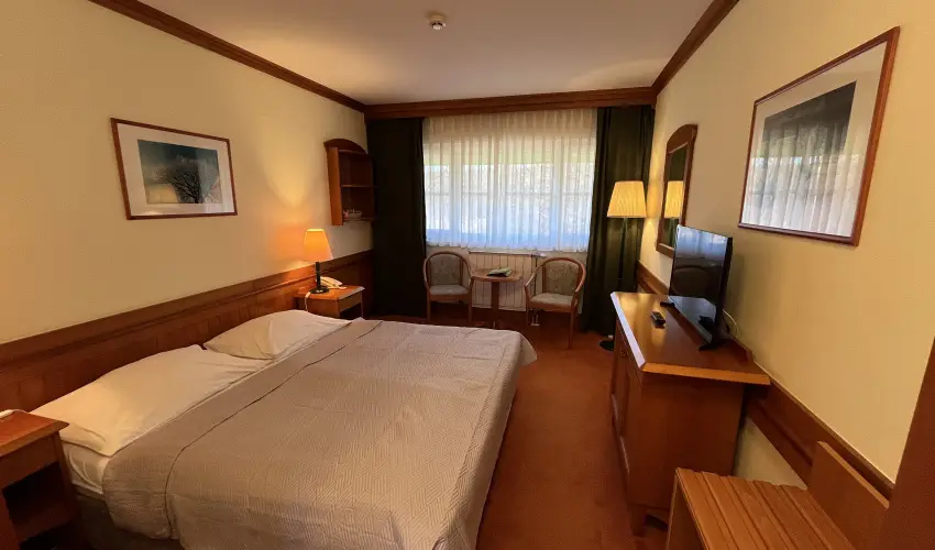 Hotel Szpalma Porva-Szpalmapuszta - Hsvt