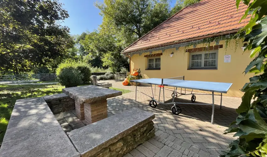 Hotel Szpalma Porva-Szpalmapuszta - Hsvt