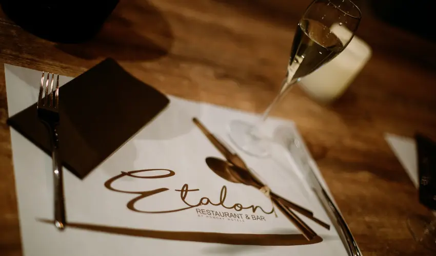 The Hotel Unforgettable - Hotel Tiliana by Homoky Hotels Budapest - Hsvt - teljes elrefizetssel