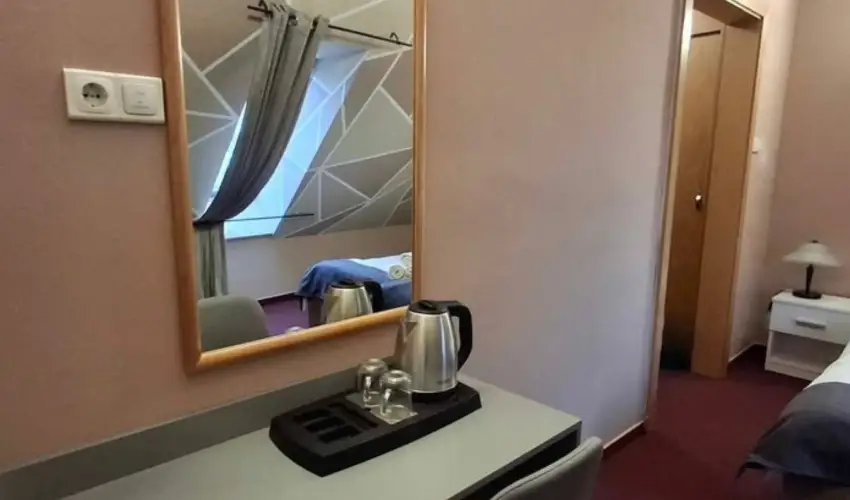 Hotel Unicornis Eger - H�sv�t