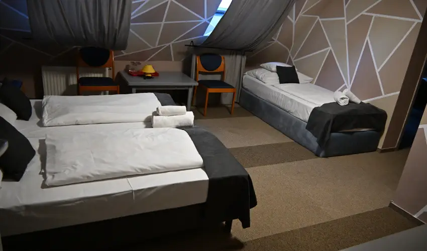 Hotel Unicornis Eger - H�sv�t