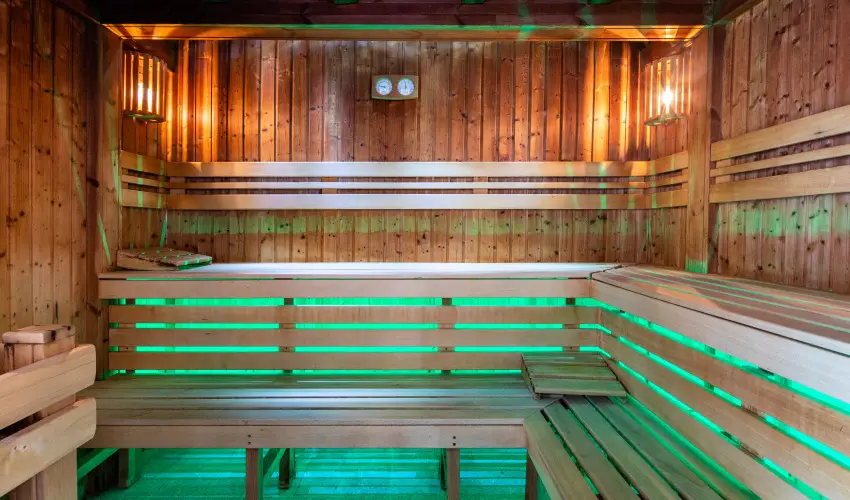 Hotel Vcsecity Herndvcse - Hsvt