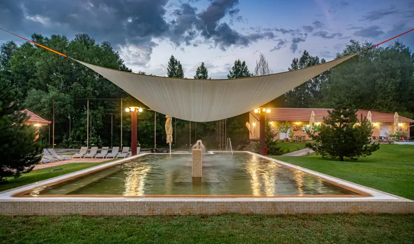 Term�l Hotel Vesta T�pi�szecs� - H�sv�t
