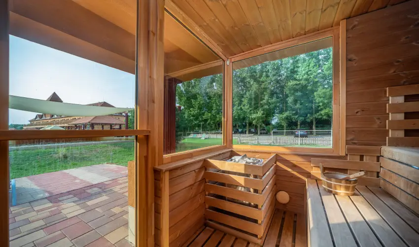 Term�l Hotel Vesta T�pi�szecs� - H�sv�t