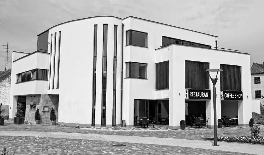 Hotel Vikt�ria S�rv�r - H�sv�t (min. 2 �j)