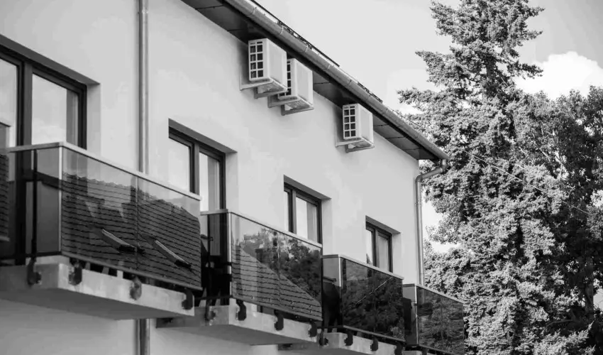 Hotel Vikt�ria S�rv�r - H�sv�t (min. 2 �j)