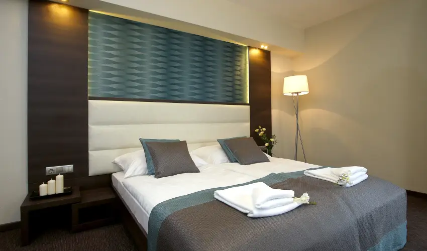 Hotel Villa V�lgy Eger - H�sv�t (min. 3 �j)