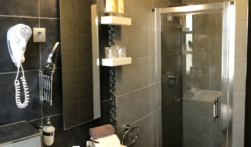 Hotel Villa V�lgy Eger - H�sv�t (min. 3 �j)