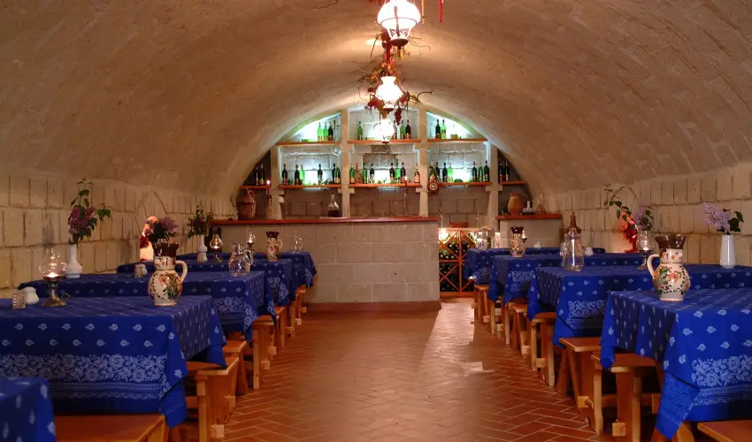 Hotel Villa V�lgy Eger - H�sv�t (min. 3 �j)