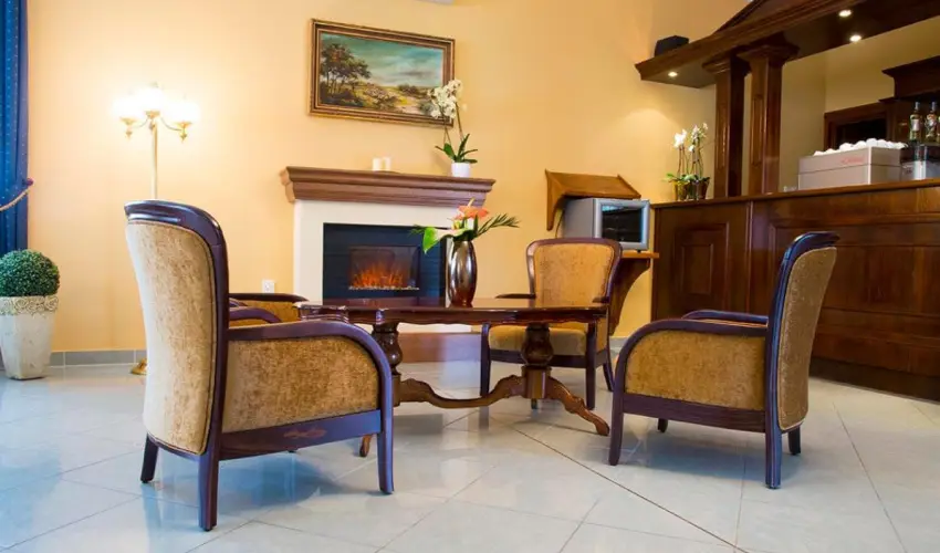 Hotel Vinum Wellness s Konferencia Hotel Kiskrs - Hsvt