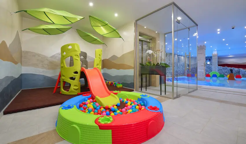 Hotel Visegrd Visegrd - Hsvt (min. 2 j)