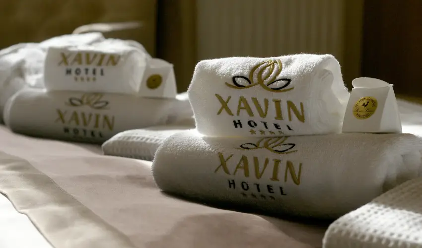 Hotel Xavin Hark�ny - H�sv�t (min. 2 �j)