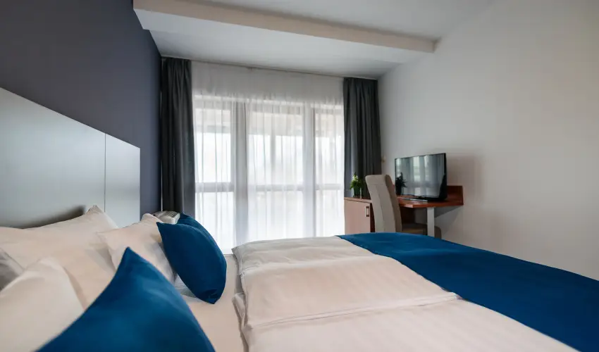 Hotel Yacht Wellness & Business Sifok - Hsvt