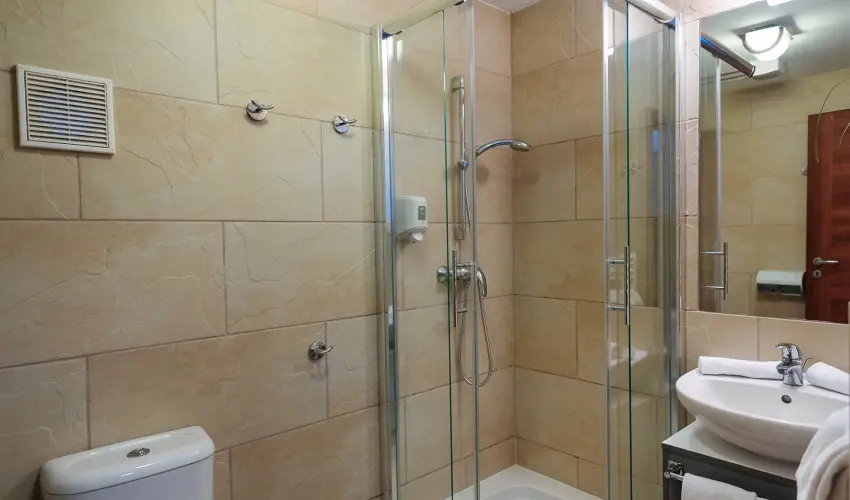 Hotel Yacht Wellness & Business Sifok - Hsvt