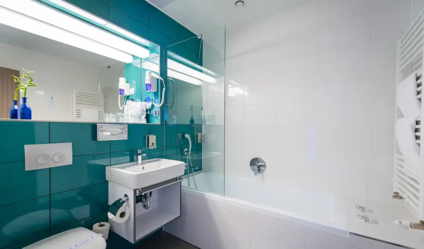 Hotel Yacht Wellness & Business Sifok - Hsvt