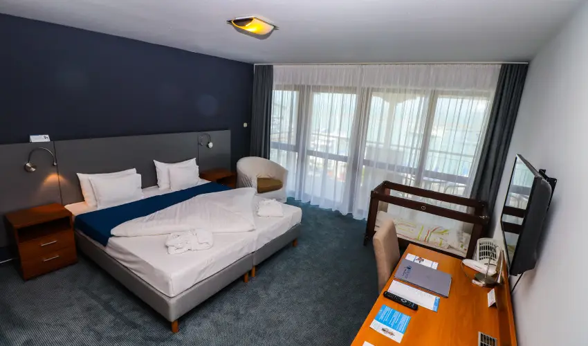 Hotel Yacht Wellness & Business Sifok - Hsvt