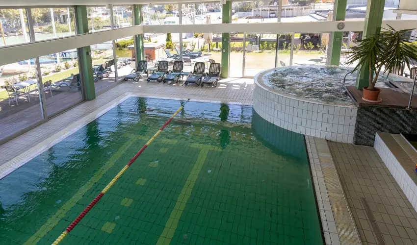 Hotel Yacht Wellness & Business Sifok - Hsvt