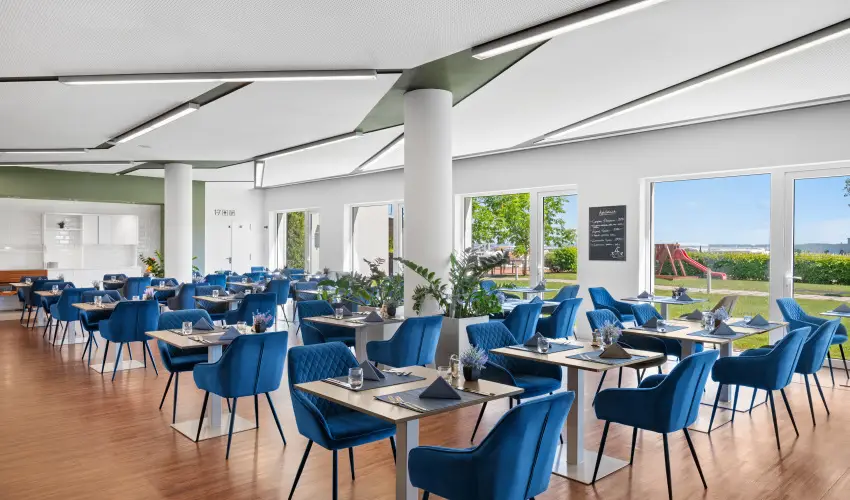 Hotel Yacht Wellness & Business Si�fok - H�sv�t